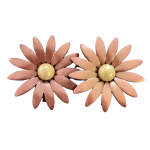 Vintage 1960s Moonglow Pink Daisy Two-Piece Belt Buckle