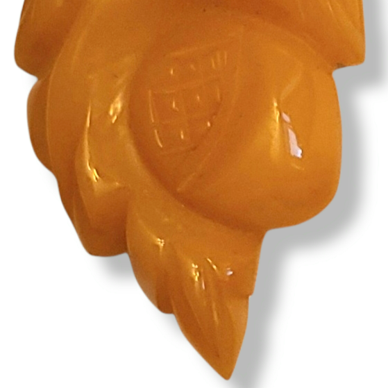 Pair of 1940s Butterscotch Bakelite Dress Clips