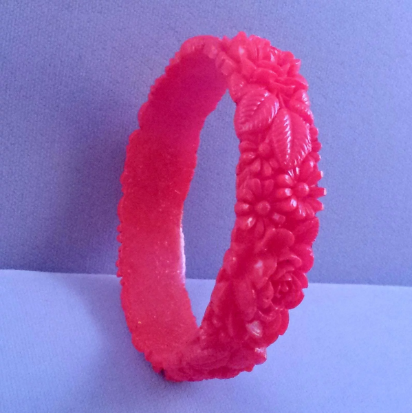 Bright Red Celluloid Plastic Flower Bangle Bracelet