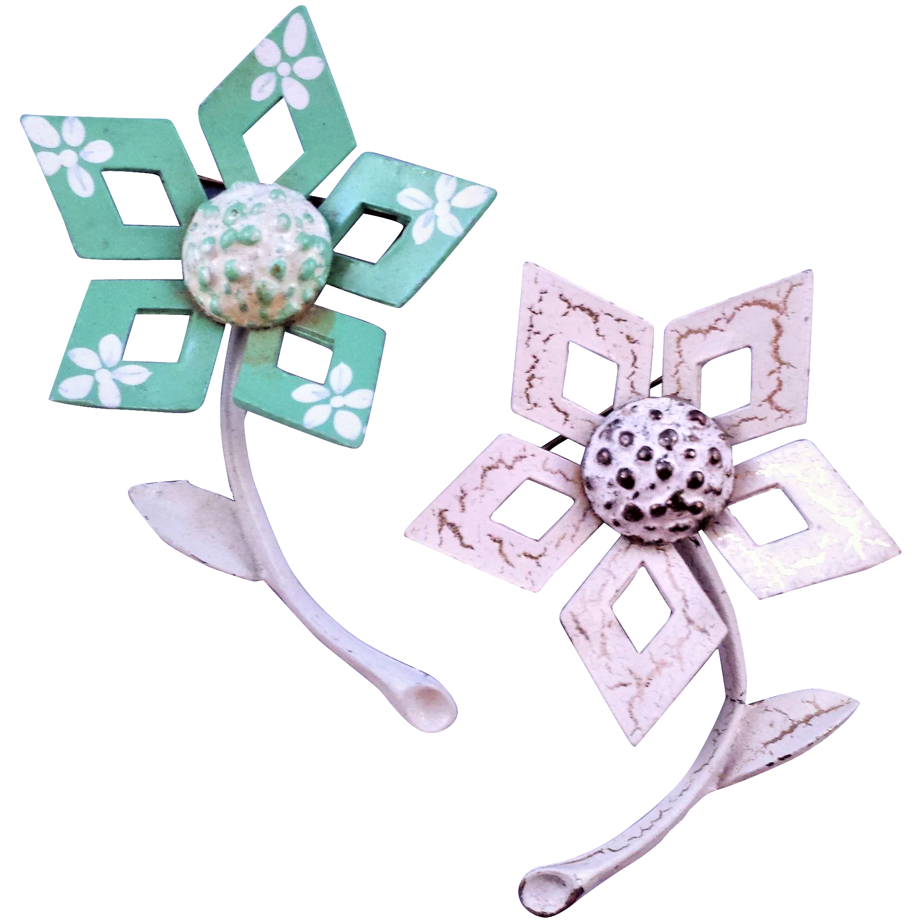 Duo of Geometric 1960s Flower Brooches in Sea Foam and White