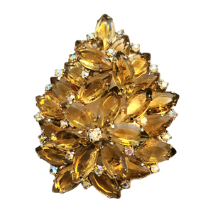 Vintage Pale Yellow Rhinestone Floral Brooch with Glittery Rhinestone Accents