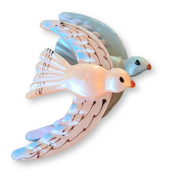 1940s Pink and Blue Lucite Flying Birds Pin