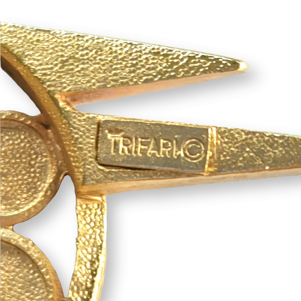 Trifari 1967 'Confetti Collection' Blue Polka Dot Fish Brooch